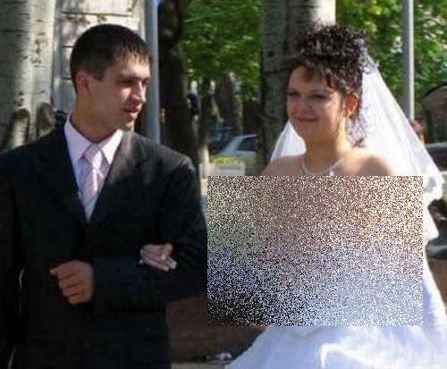 Rochia acestei mirese a pus toţi invitaţii pe fugă. Ginerele a rămas mut de uimire când şi-a văzut aleasa 128607