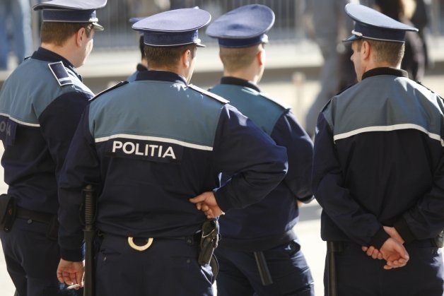 Întreaga conducere a Poliţiei municipiului Buzău şi-a dat demisia invocând motive personale