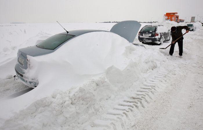 SE ÎNTORC NINSORILE! După ce a DEGERAT  la -31 de grade, România este invadată din nou de ZĂPADĂ. Vezi câte victime a făcut gerul 128984