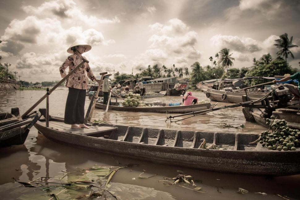 Doi români, nominalizaţi la Premiile Mondiale Sony pentru Fotografie 2012 129406
