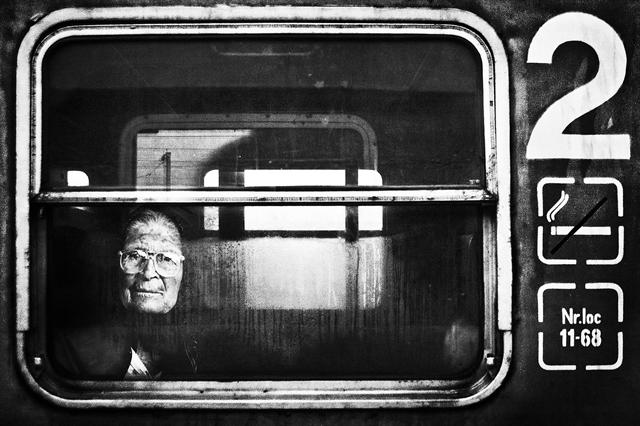 Doi români, nominalizaţi la Premiile Mondiale Sony pentru Fotografie 2012 129411