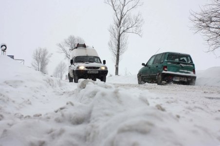 Punctul de trecere a frontierei Calafat a fost închis din cauza ninsorilor abundente