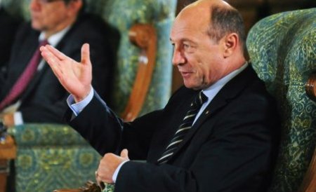 Traian Băsescu s-a întâlnit cu delegaţia FMI, BM şi CE la Palatul Cotroceni