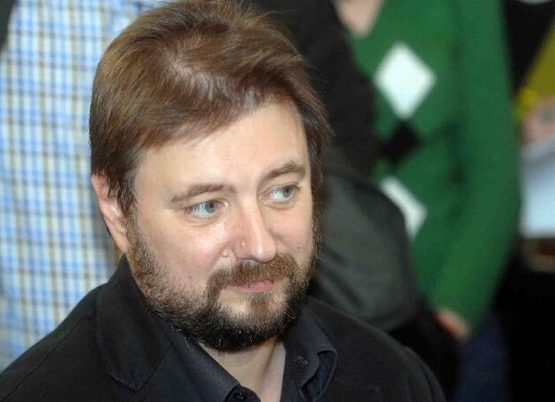Cristian Pîrvulescu: Înlocuitorul lui Emil Boc va trebui să fie trecut de 50 de ani, independent, fost PSD