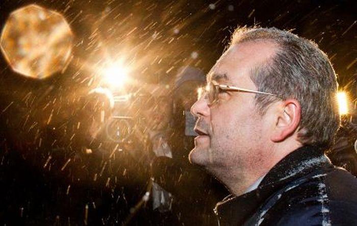 Emil Boc şi-a dat demisia. "Nu mă agăţ de putere. Trebuie să lăsăm locul unui Guvern nou" 129704