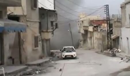 Bombardamentul orașului Homs continuă, în timp ce ministrul de externe rus este aștepat în Siria