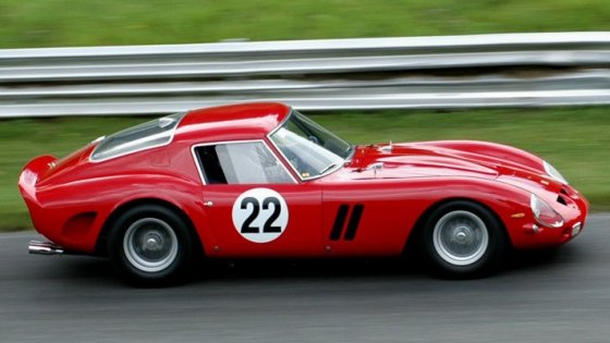 S-a vândut cel mai scump Ferrari din lume: un 250 GTO