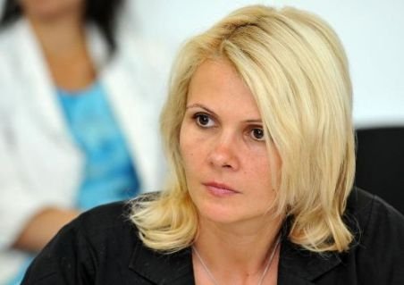 Singura femeie din cabinetul Ungureanu, Claudia Boghicevici, avizată în unanimitate pentru Ministerul Muncii 