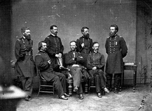 Imaginile din Al II-lea Război Modial care au ASCUNS adevărul despre marii lideri. Cum erau păcăliţi oamenii 130311