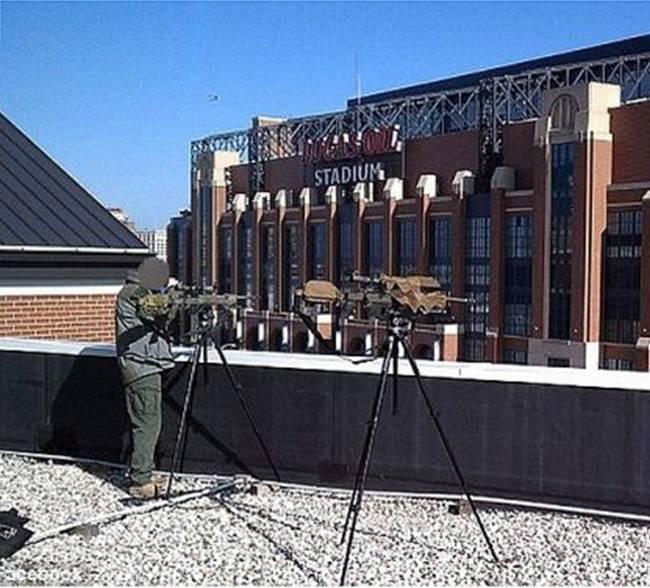 &quot;Cuiburile&quot; lunetiştilor de la Super Bowl 130581