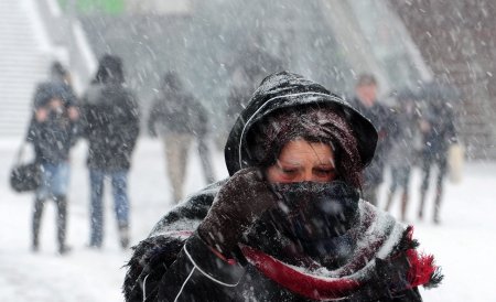 Europa suferă de frig: Aproximativ 600 de morţi în urma valului de ger şi ninsori