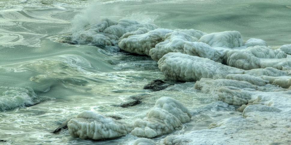 Imagini de o frumuseţe ÎNFRICOŞĂTOARE. Omul se închină în faţa spectacolului unic oferit de natură 130483