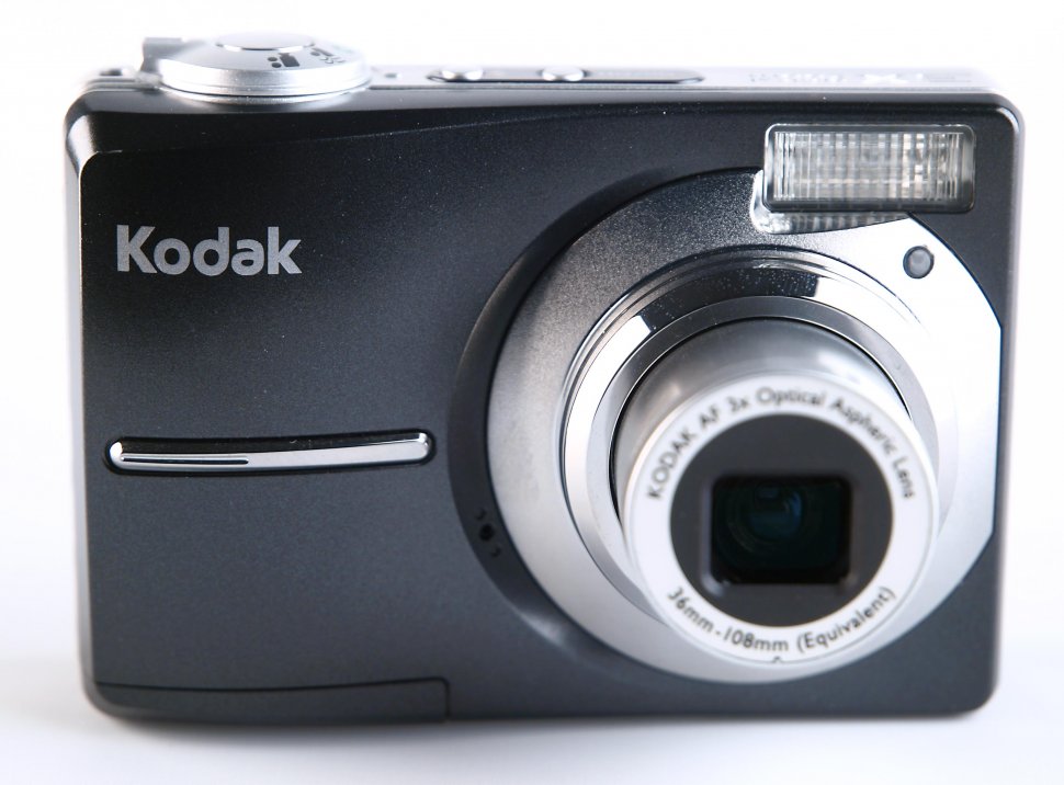 Sfârşitul unei ere: Kodak nu va mai produce camere foto şi video