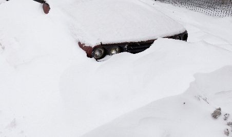 Stare de urgenţă în Vrancea. Zeci de mii de persoane sunt izolate din cauza zăpezii
