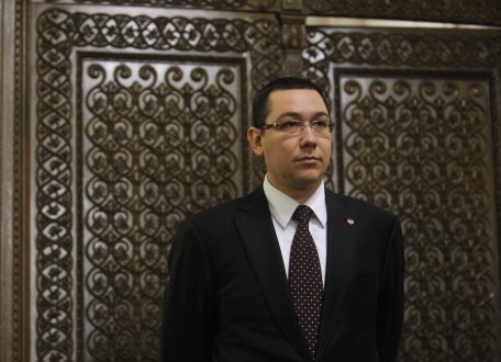 Victor Ponta cere premierului Ungureanu să nu repete greşelile predecesorului, Emil Boc