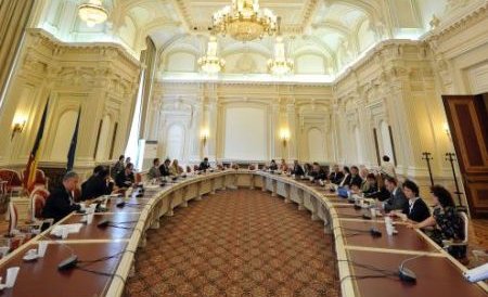 Consultări la Cotroceni, astăzi. Preşedintele Băsescu a invitat separat puterea şi opoziţia