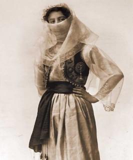 Povestea în faţa căreia iubirea se închină. Maestrul George Enescu, cu inima la picioarele Mărucăi Cantacuzino 131080