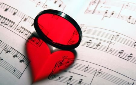 Zilele Muzicale ale Îndrăgostiților. Vezi la ce concerte te poți duce împreună cu persoana iubită de Sfântul Valentin sau Dragobete