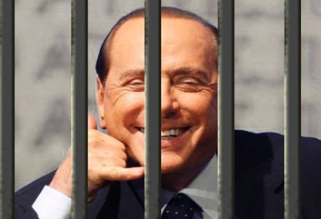 Berlusconi ar putea petrece cinci ani în spatele gratiilor