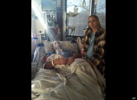 Imaginea care îţi va rupe sufletul în două. Dragostea şi miracolul vieţii, faţă în faţă cu moartea 131271