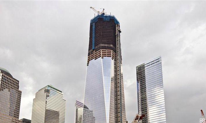 Americani: &quot;Noul WTC nu va mai fi doborât NICIODATĂ!&quot; Imagini impresionante cu turnurile care &quot;vor dăinui veşnic&quot; 131551