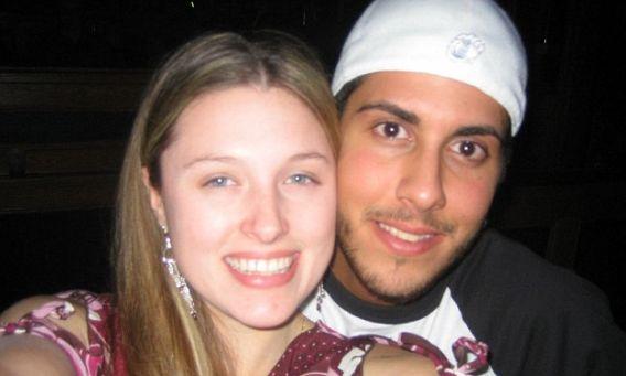 I-a redat viaţa iubitului ei prin moarte. A paralizat la 24 de ani şi a avut un final tragic 131509