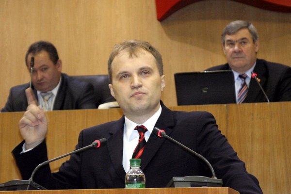 Liderul de la Tiraspol forţează nota: Vrea să introducă rubla rusească în Transnistria