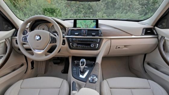 Noul BMW Seria 3 este disponibil în România 131609