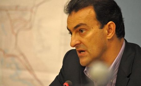 Fostul primar Sorin Apostu şi omul de afaceri Călin Stoia rămân în arest