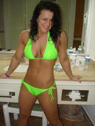 Trupul este &quot;WOW&quot;, dar faţa este &quot;BAU&quot;. Imaginile care au stârnit valuri de comentarii pe internet 131757