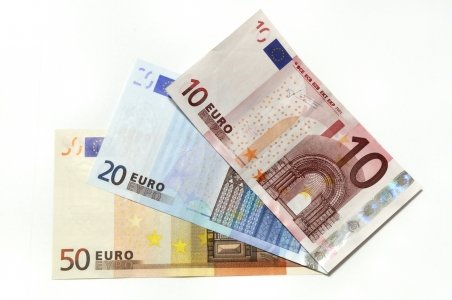 Trezoreria franceză a câştigat 550 milioane euro după expirarea termenului de preschimbare a francilor