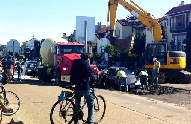 Uite ce se poate întâmpla dacă ignori semnele de circulaţie! A meritat-o sau nu? 132083