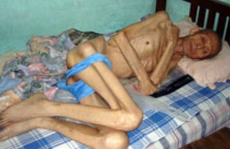 Fenomenul sărăciei ucide: Cadavrele a trei japonezi, găsite la două luni după ce au murit de foame