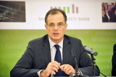 Şeful Băncii Ungariei vrea să îşi doneze salariul şi să lucreze pentru doar un forint pe lună. Vezi care este motivul