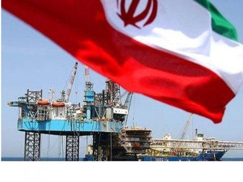 Tensiunile cu Iranul urcă preţul petrolului Brent la peste 124 dolari pe baril
