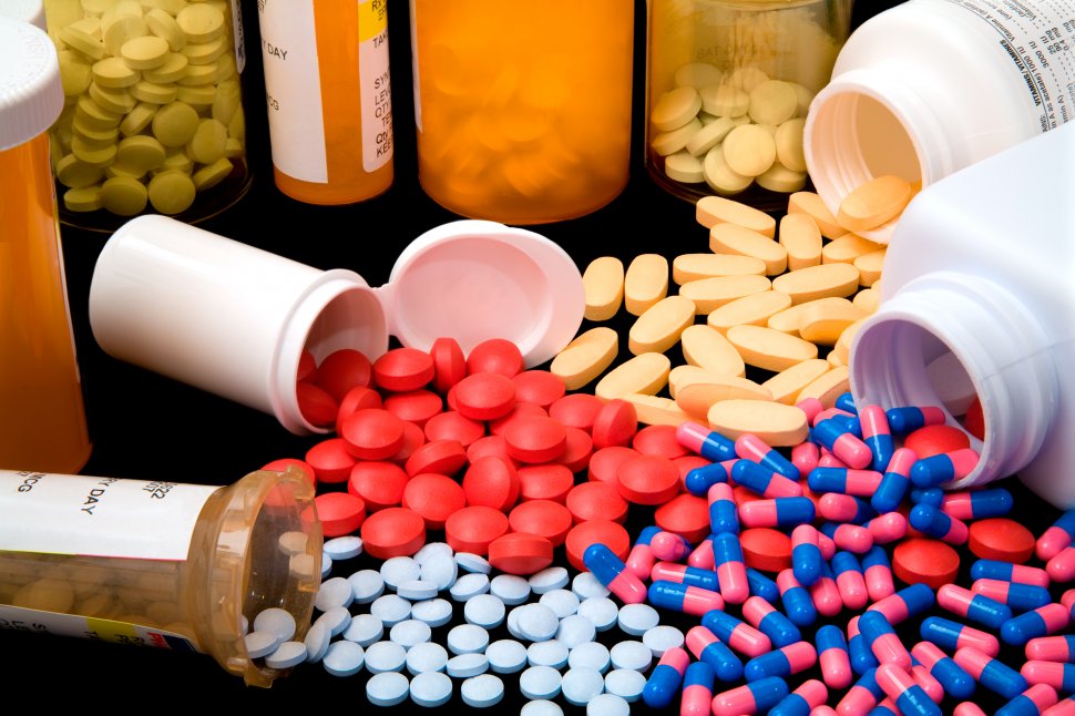 Medicamentele generice pentru cancer, care nu se găsesc în farmacii, vor fi scoase de pe lista gratuităţilor