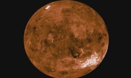 Planeta Venus şi-a încetinit mişcarea de rotaţie în jurul propriei axe