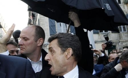Popularitatea lui Sarkozy a luat-o la vale. Prin ce întâmplare PENIBILĂ a trecut preşedintele francez 