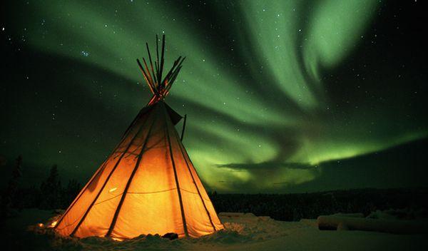 Superfurtuna solară din 1859, cea mai puternică înregistrată până acum. Oamenii puteau citi la lumina aurorei boreale 135289