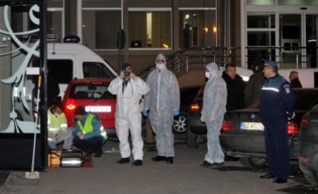 Femeia operată la Spitalul Floreasca după atacul armat de la Perla rămâne internată