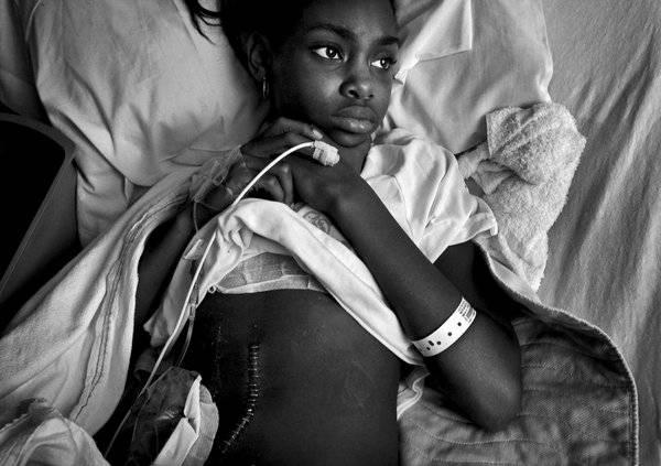 Oameni pentru care fericirea este adusă de moarte. Cele mai impresionante fotografii premiate cu Pulitzer 135883