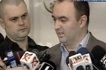 USL cere demisia ministrului Baba şi ameninţă cu depunerea unei moţiuni de cenzură în cazul UMF Târgu Mureş