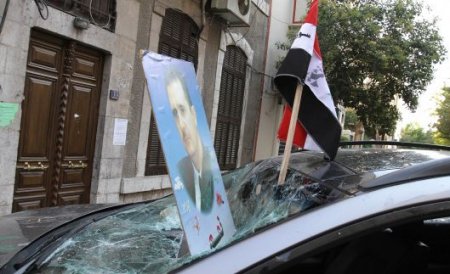 Arabia Saudită îşi închide ambasada de la Damasc din cauza evenimentelor din Siria
