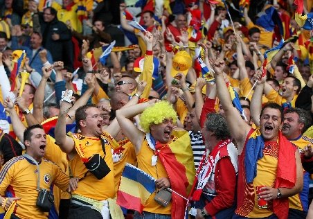 Fanii români, moldoveni şi americani, în top 10 al cumpărătorilor de bilete pentru Euro-2012