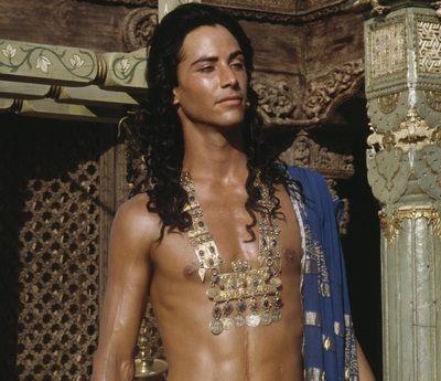 Nici cei mai înfocaţi admiratori nu îl mai recunosc. Actorul care a jucat în trilogia de 1,6 miliarde de dolari 136384