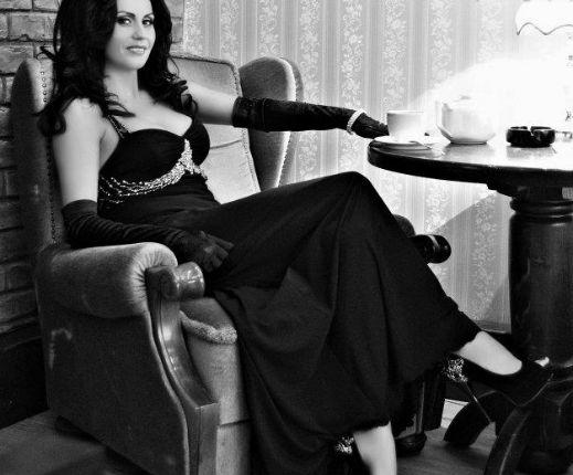 Şefa pedelistelor din Satu Mare, într-un nou pictorial sexy 136296