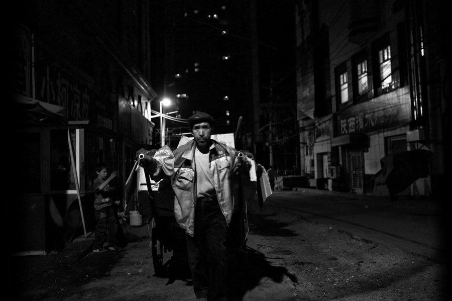 Partea întunecată a celui mai puternic oraş din lume. Niciun turist n-a văzut-o până acum 136577