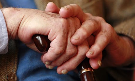 Un bătrân bolnav de Alzheimer a dispărut de la un azil din Argeş