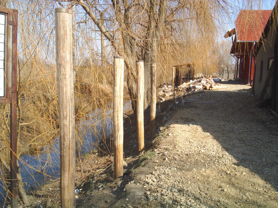 Cine pune de fapt mâna pe fondurile europene. Proiecte lăsate în paragină, banii băgaţi în buzunarele adânci ale &quot;şmecherilor&quot; 137146