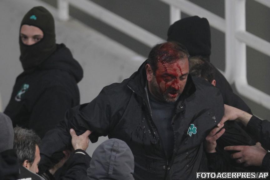 Violenţele din Grecia nu ocolesc fotbalul: Fanii lui Panathinaikos au incendiat stadionul la derby-ul cu Olympiacos 137203